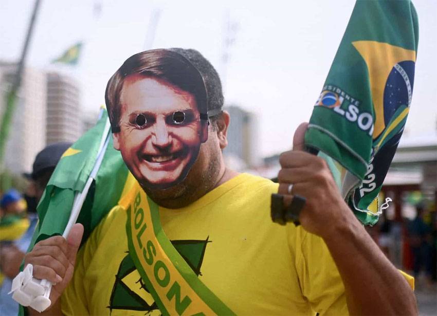 Qual o futuro de Jair Bolsonaro e do bolsonarismo no Brasil a partir de 2023 ?